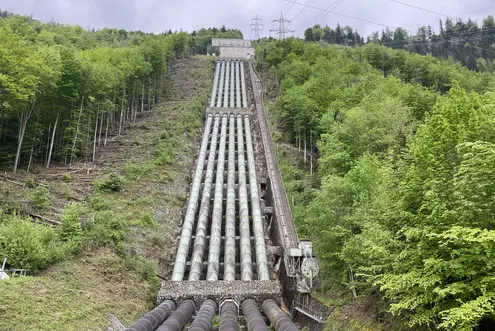 © Daniela Norridge / RKW Bayern e. V. Fallrohre des Walchenseekraftwerks